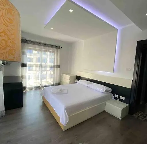 Apartamento Quiet, In The Heart Of Vlore!