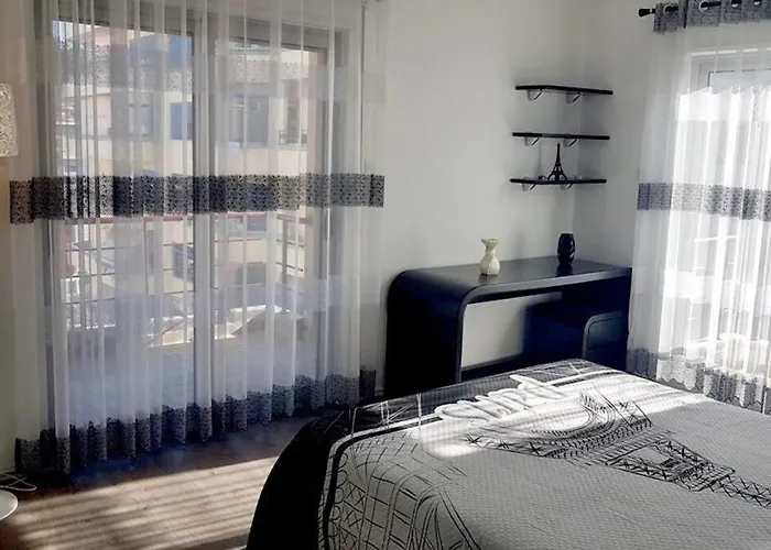 Apartamento Quiet, In The Heart Of Vlore! *